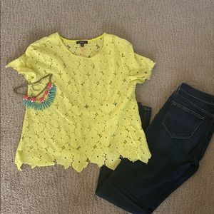 Boutique Yellow Floral Top 🌼